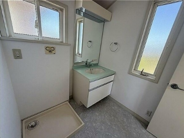 泉南郡熊取町つばさが丘西、中古一戸建ての画像です
