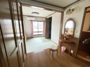 泉南郡熊取町七山南、中古一戸建ての画像です