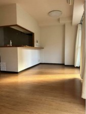 泉南郡熊取町大久保南、マンションの画像です