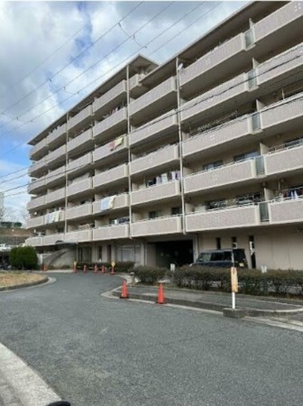 泉南郡熊取町大久保南、マンションの画像です
