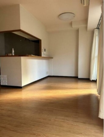 泉南郡熊取町大久保南、マンションの画像です