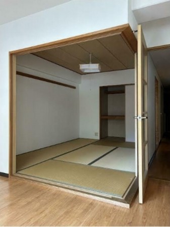 泉南郡熊取町大久保南、マンションの画像です