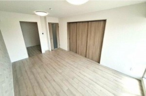 泉南郡熊取町大久保北、マンションの画像です
