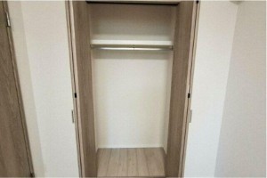 泉南郡熊取町大久保北、マンションの画像です