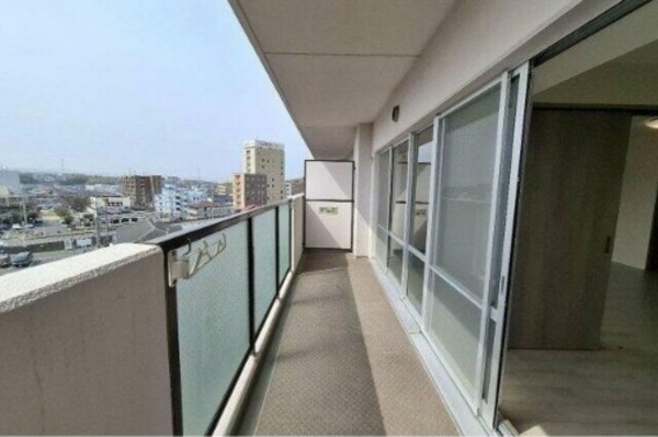 泉南郡熊取町大久保北、マンションの画像です