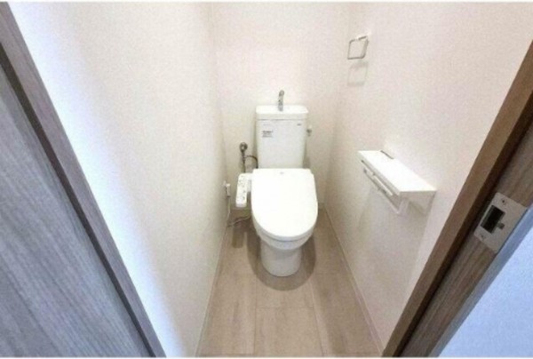 泉南郡熊取町大久保北、マンションの画像です
