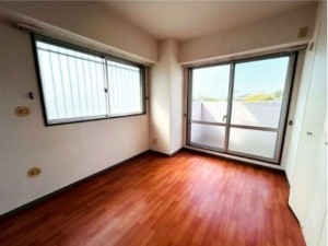 泉南郡熊取町大久保北、マンションの画像です