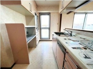 泉南郡熊取町大久保北、マンションの画像です