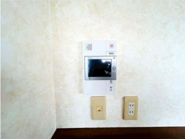 泉南郡熊取町大久保北、マンションの画像です