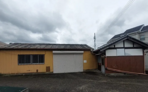 泉南郡熊取町久保、収益物件/倉庫の画像です