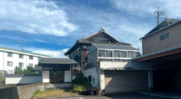 泉南郡熊取町朝代西、収益物件/倉庫の画像です