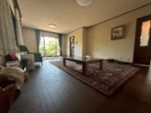 泉佐野市中庄、中古一戸建ての画像です