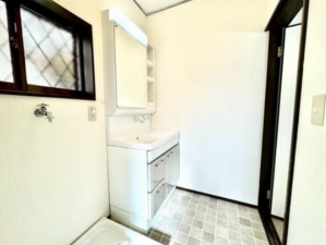 泉南郡熊取町山の手台、中古一戸建ての画像です