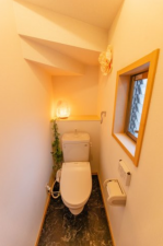 泉佐野市下瓦屋、中古一戸建ての画像です