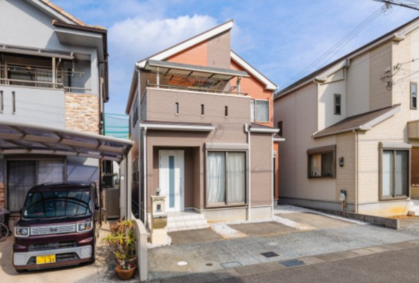 泉佐野市下瓦屋、中古一戸建ての画像です