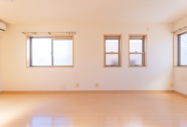 泉佐野市下瓦屋、中古一戸建ての画像です