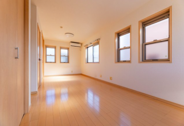 泉佐野市下瓦屋、中古一戸建ての画像です