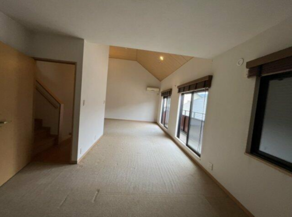 泉南郡熊取町つばさが丘西、中古一戸建ての画像です