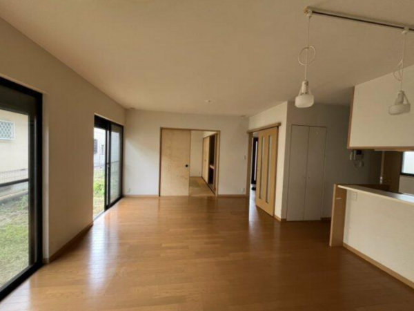 泉南郡熊取町つばさが丘西、中古一戸建ての画像です