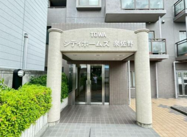 泉佐野市鶴原、マンションの画像です