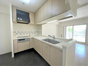 貝塚市二色、マンションの画像です