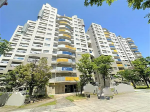 貝塚市二色、マンションの画像です