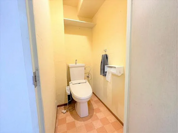 貝塚市二色、マンションの画像です