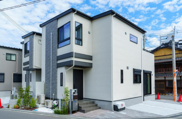 泉佐野市笠松、中古一戸建ての画像です