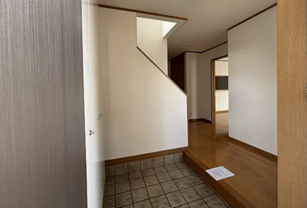 貝塚市畠中、中古一戸建ての画像です