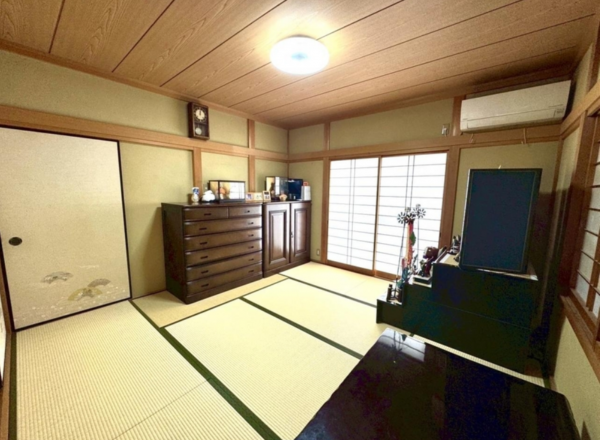 泉南郡熊取町大久保北、中古一戸建ての画像です