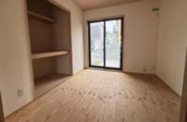 泉佐野市笠松、中古一戸建ての画像です
