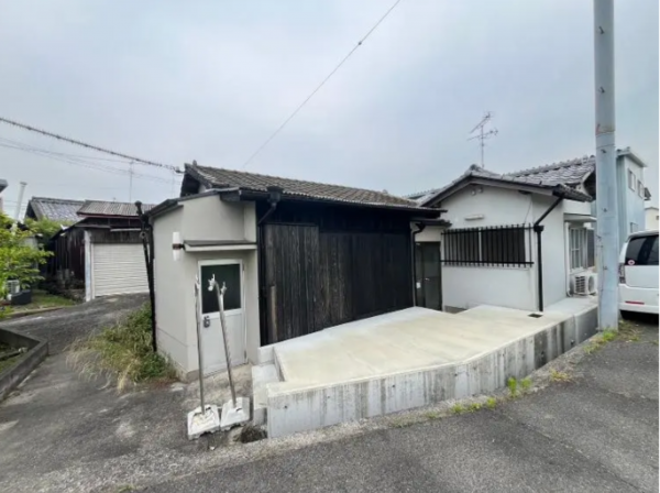 泉佐野市上之郷、中古一戸建ての画像です