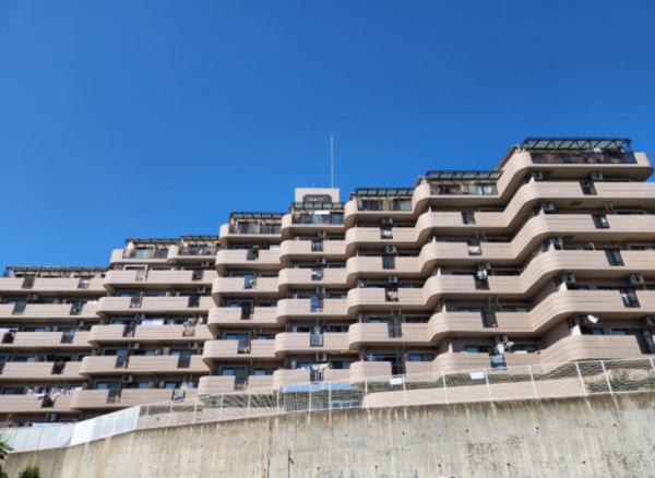 泉南郡熊取町大久保北、マンションの画像です