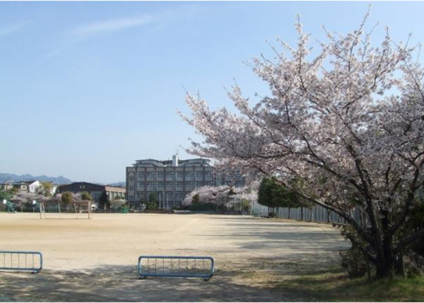 泉佐野市上町、中古一戸建ての画像です