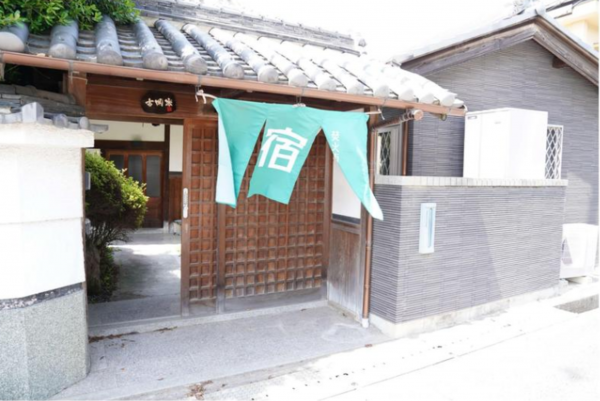 泉佐野市南中樫井、収益物件/ホテルの画像です