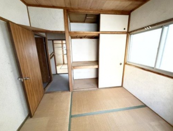貝塚市王子、中古一戸建ての画像です