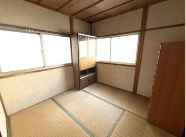 貝塚市王子、中古一戸建ての画像です