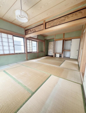 泉佐野市鶴原、中古一戸建ての画像です