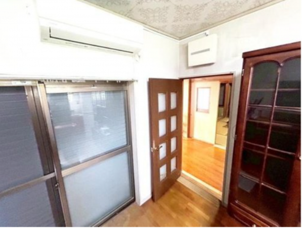 泉佐野市鶴原、中古一戸建ての画像です