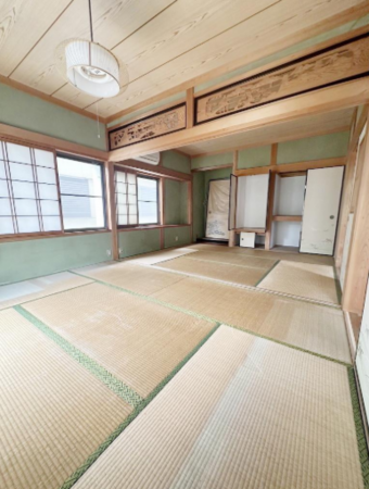 泉佐野市鶴原、中古一戸建ての画像です