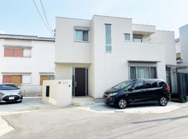 泉佐野市高松東、中古一戸建ての画像です