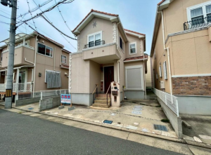 貝塚市久保、中古一戸建ての画像です