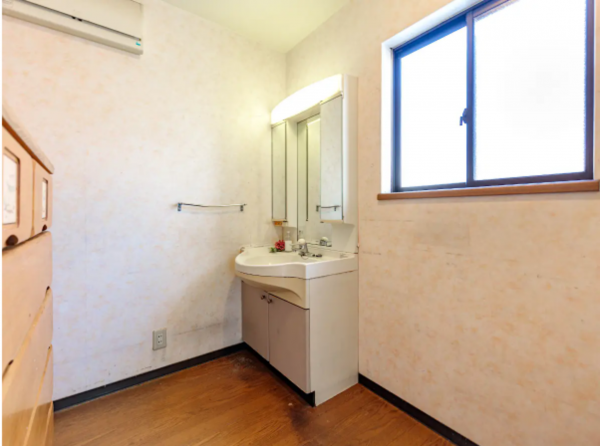 岸和田市磯上町、中古一戸建ての画像です