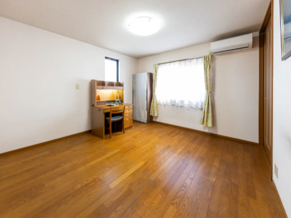 岸和田市磯上町、中古一戸建ての画像です