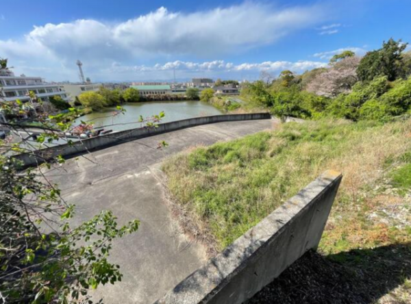 岸和田市東ケ丘町、土地の画像です