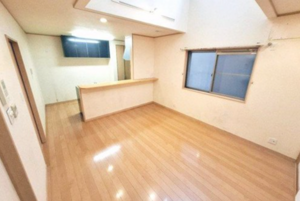 岸和田市荒木町、中古一戸建ての画像です