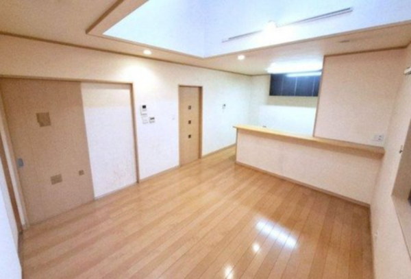 岸和田市荒木町、中古一戸建ての画像です