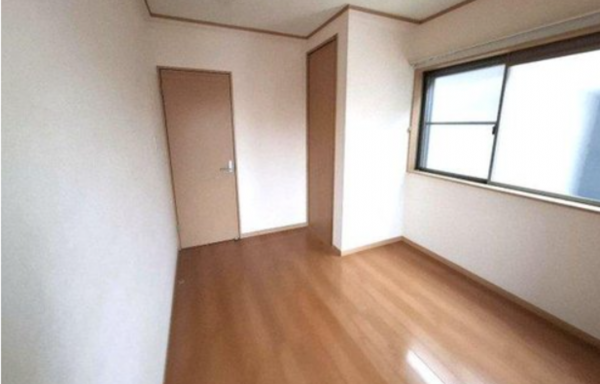 岸和田市荒木町、中古一戸建ての画像です