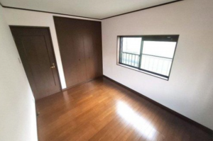 岸和田市田治米町、中古一戸建ての画像です