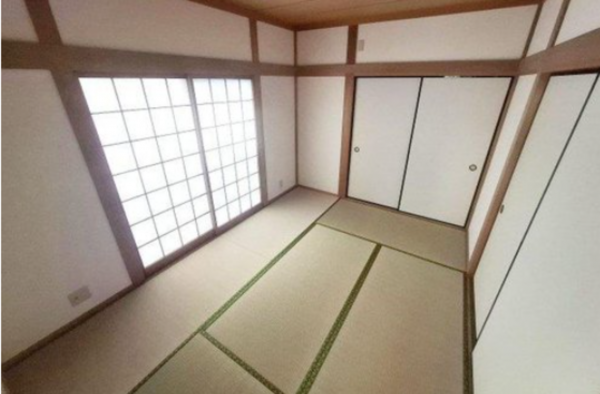 岸和田市田治米町、中古一戸建ての画像です